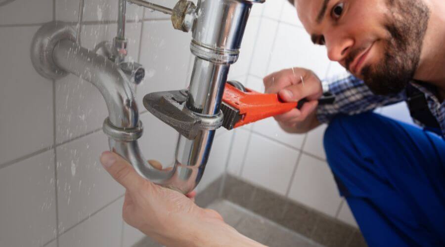 Professional same day plumber services in Albany, IN